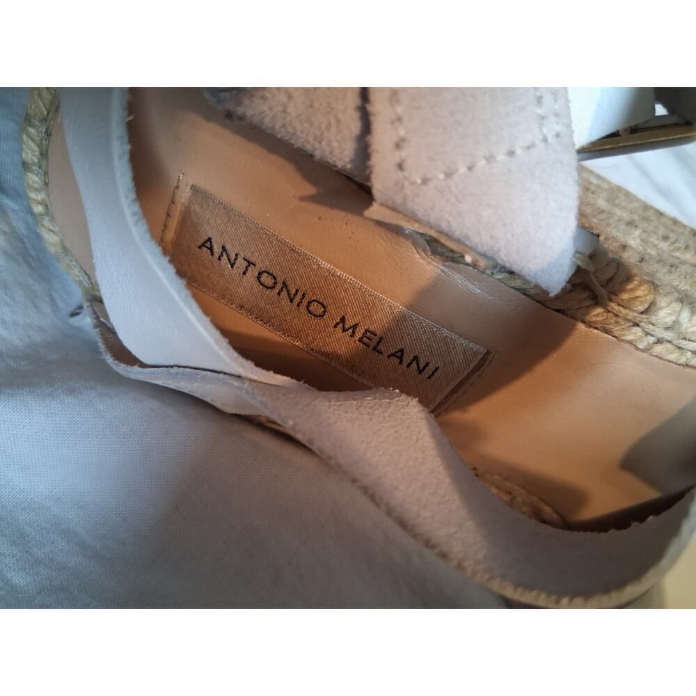Antonio Melani off White Sandals Size 8 Leather - Picture 6 of 6